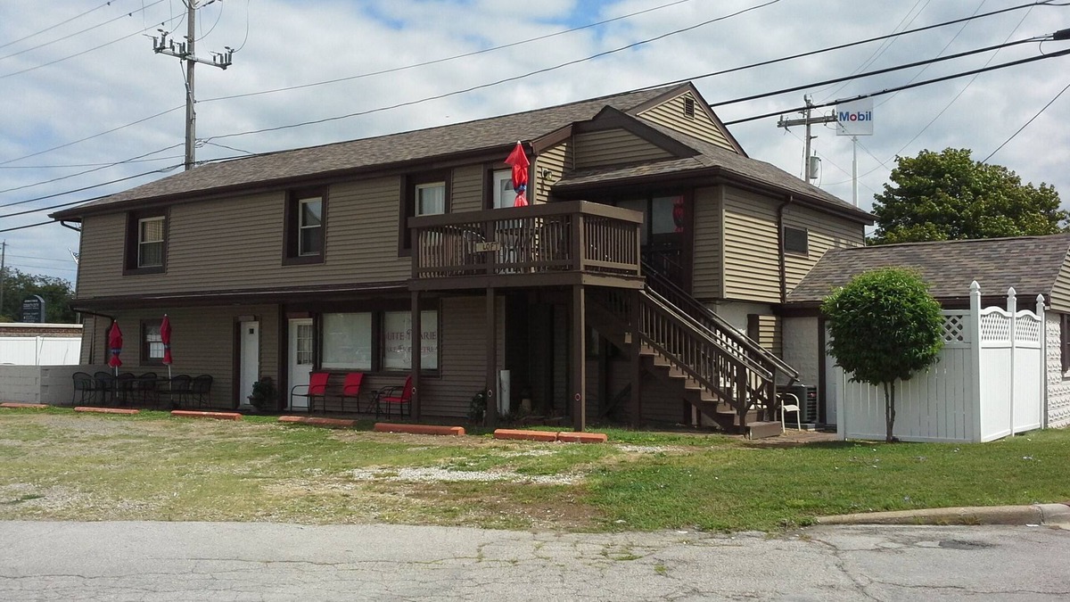 Port Clinton Apartment | Great for families or fishing groups