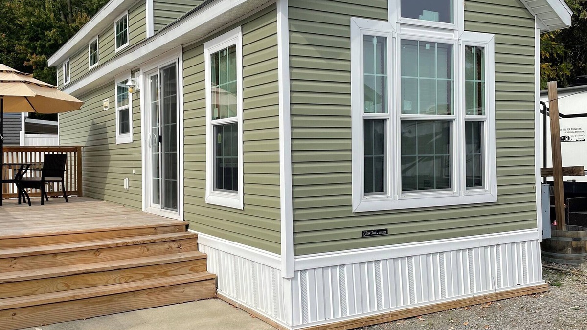 Lakeview Cabin | Great Getaway in adorable Cherokee Landing at Indian Lake with AC, WiFi