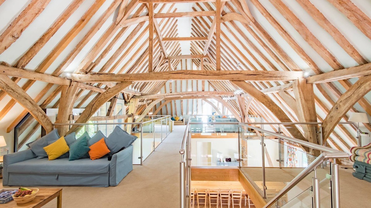 Sittingbourne House | Great Higham Barn by Bloom Stays - sleeps 26 guests in 7 bedrooms