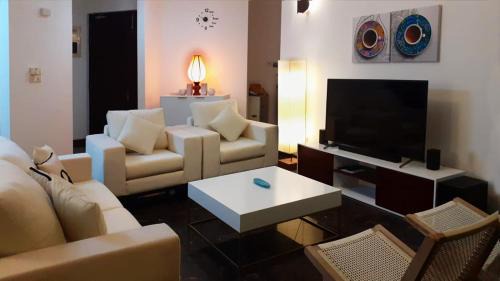Thalapathpitiya Apartment | Great Location Living, Modern 2-Bed Apartment with Pool & Gym Access, All Amenities