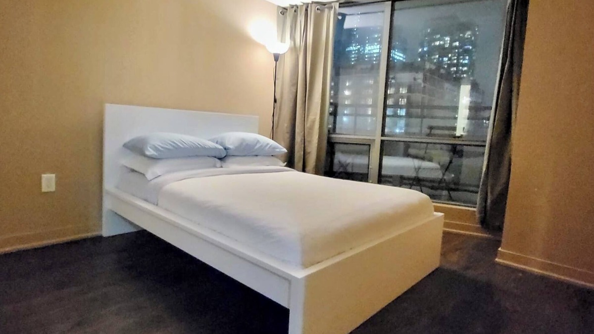 CityPlace Apartment | Great Locale 1BR + Den Suite