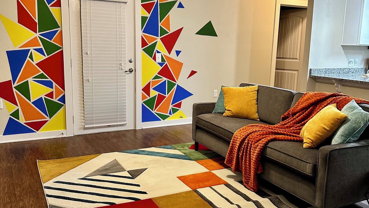 Killeen Apartment | Great location! 6 mins to Ft. Cavazos. More amenities than a hotel. Pet-loving!