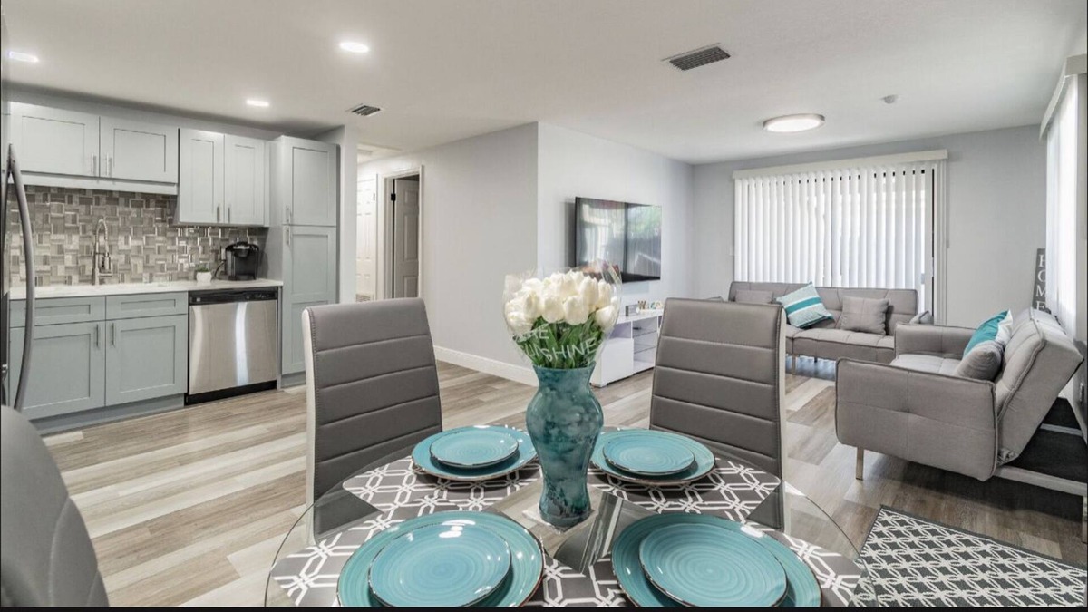 Tampa Cottage | Great Location beautiful house