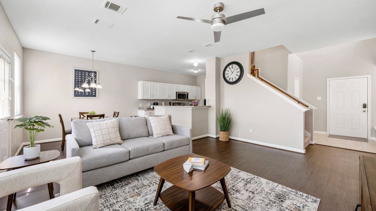Barker House | Great Location | Fast Wifi | 3BRD Houston Home
