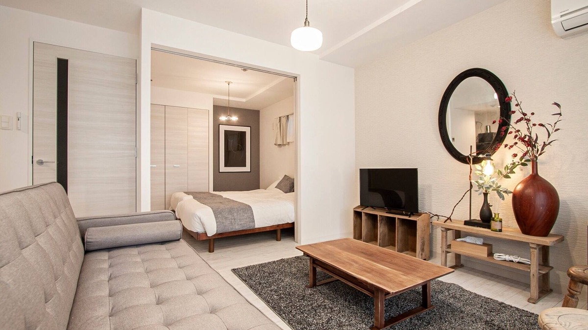 Kita Ward Apartment | Great location for eating and walking Good access to Susukino nice old furniture 2 bedrooms106 - 106/Sapporo Hokkaidō