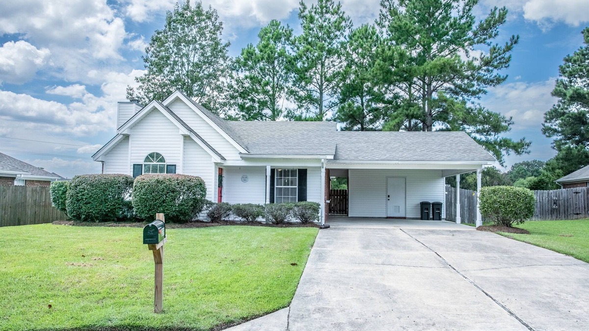 Flowood House | *Great Location* Minutes to Airport, Jackson, Rez