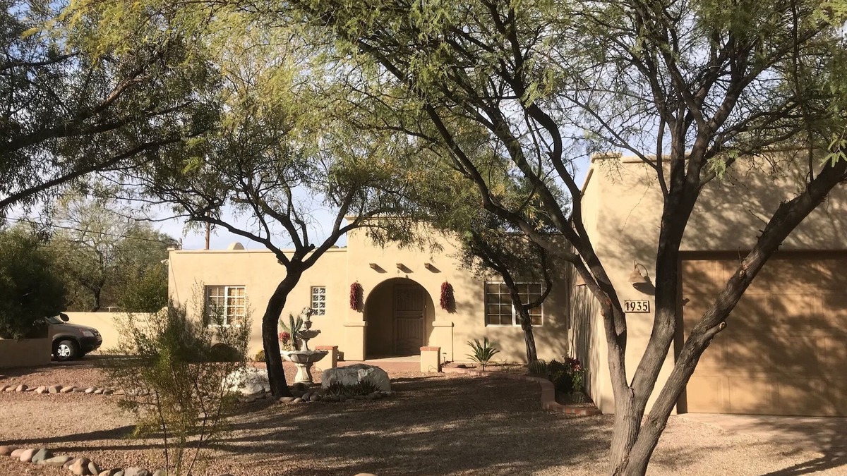 Richland Heights East House | Great Location - near Univ. of Arizona, Banner Hospital, restaurants and more