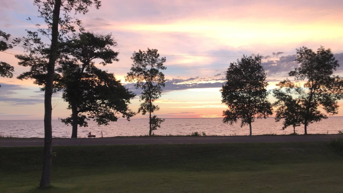 Onamia Cabin | Great location on Lake Mille Lacs!! Sleeps up to 8