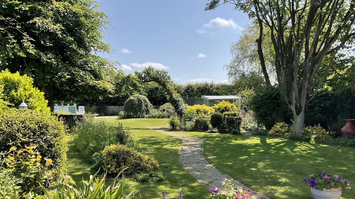 Great Massingham Cottage | Great Massingham Detached Cottage in one of the Prettiest Villages in Norfolk