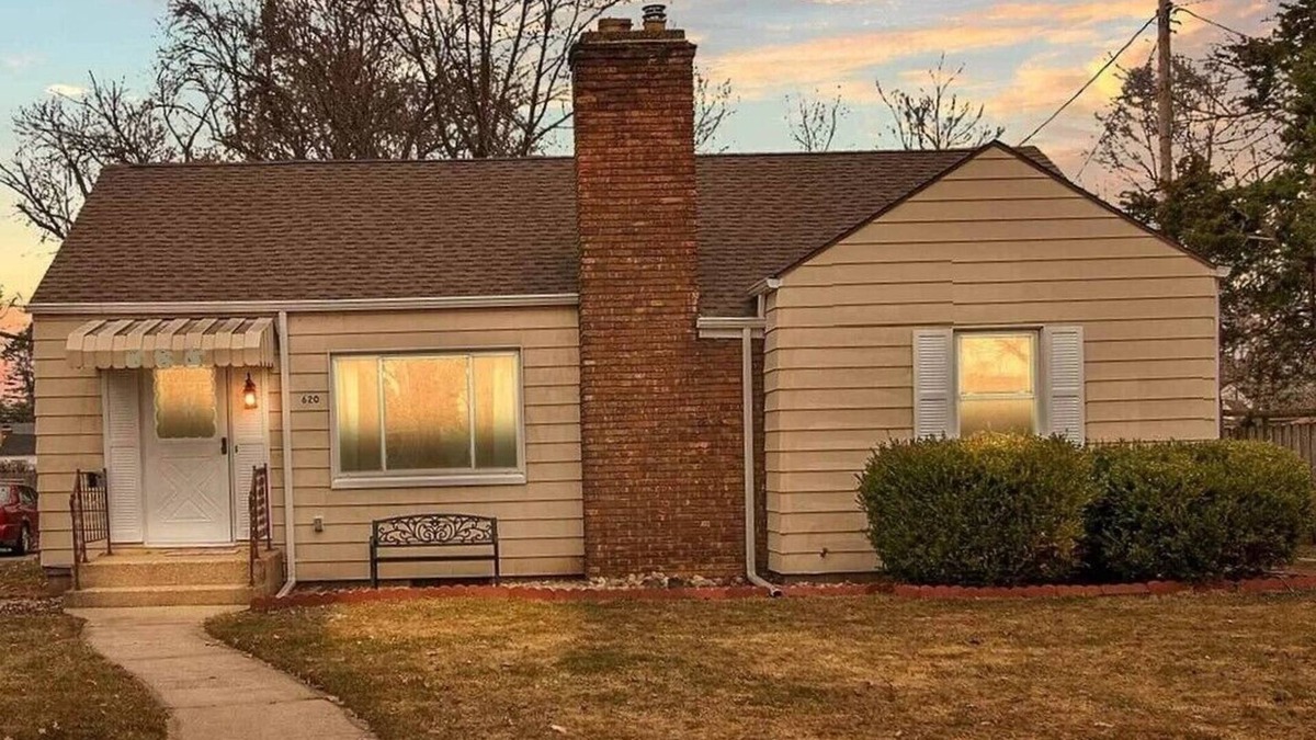 South Bend House | Great Notre Dame Home Close to Campus