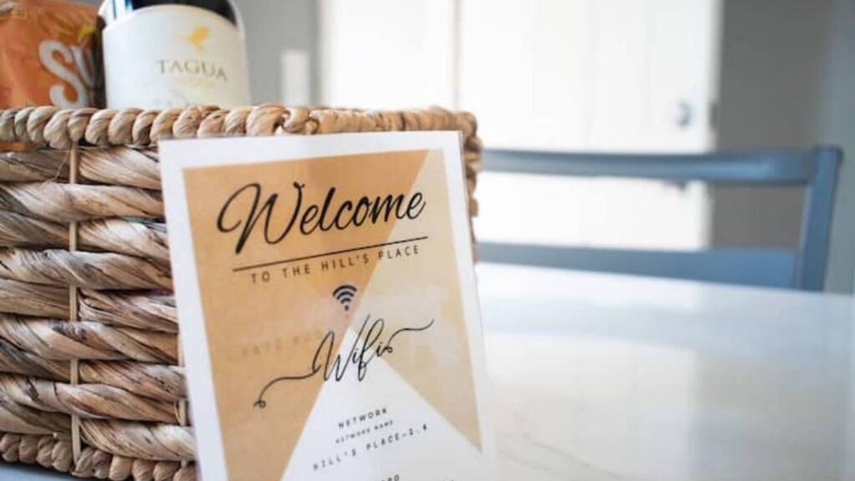 Cleveland House | Great place for family and friends!