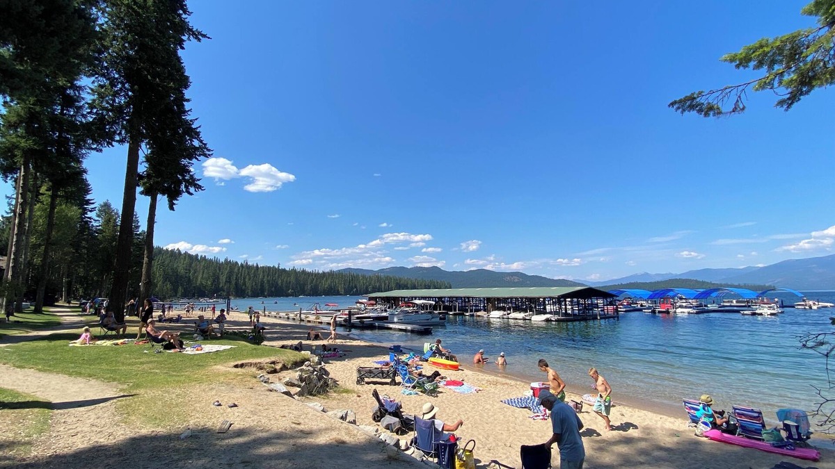 Priest River House | Great Priest Lake Cabin close to Golf Course & Lake! 4bdrm 2bath 8 beds