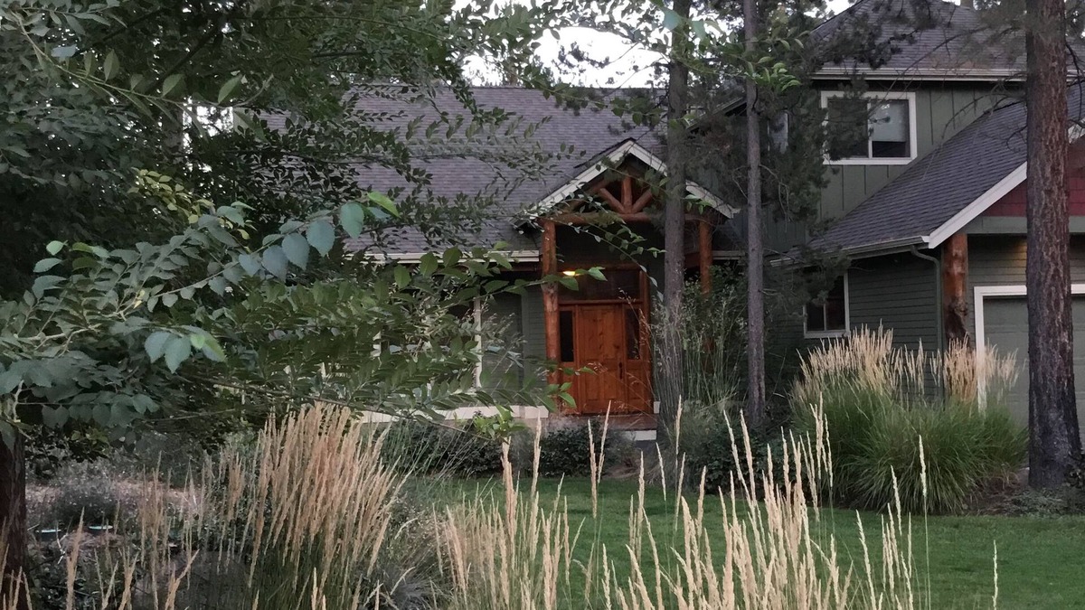Three Rivers House | Great River Front Vacation Home in Sunriver with Hot Tub! Pet Friendly DCCA#1432