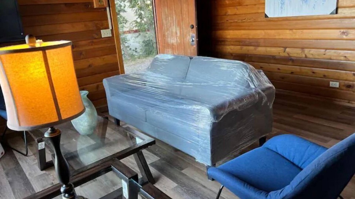 Bonnyville Cabin | Great Rustic 4 Beds Beach Front Cabin