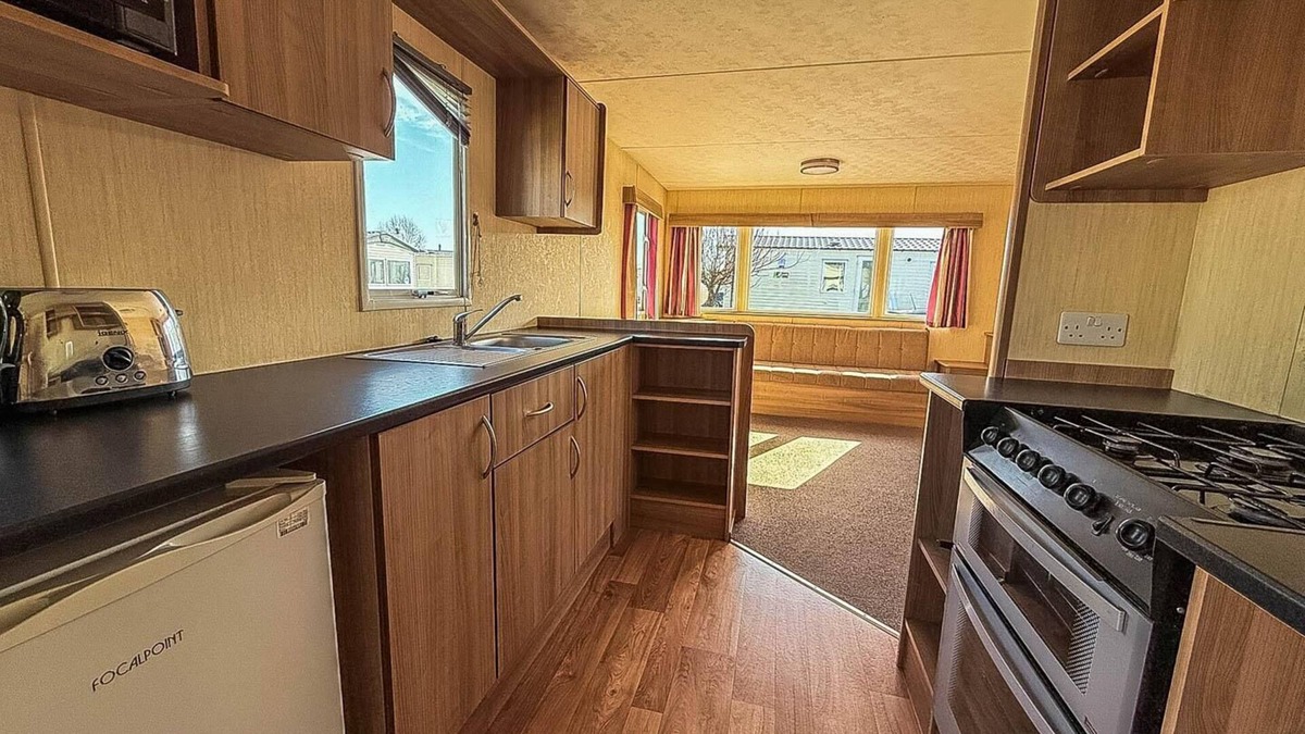 Hopton on Sea House | Great seaside 8 berth caravan at Haven Hopton-on-Sea in Norfolk ref 80010T