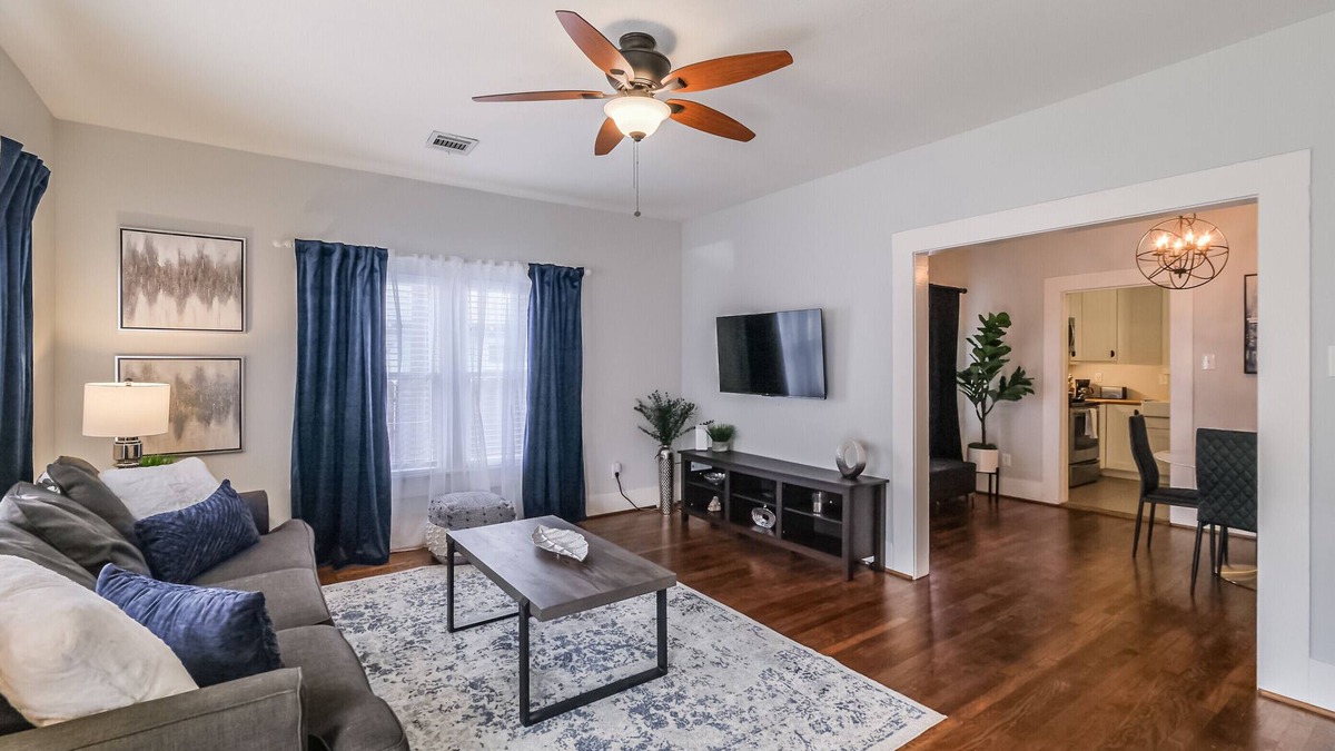 Northside House | Great stay with exceptional service near Downtown & Heights
