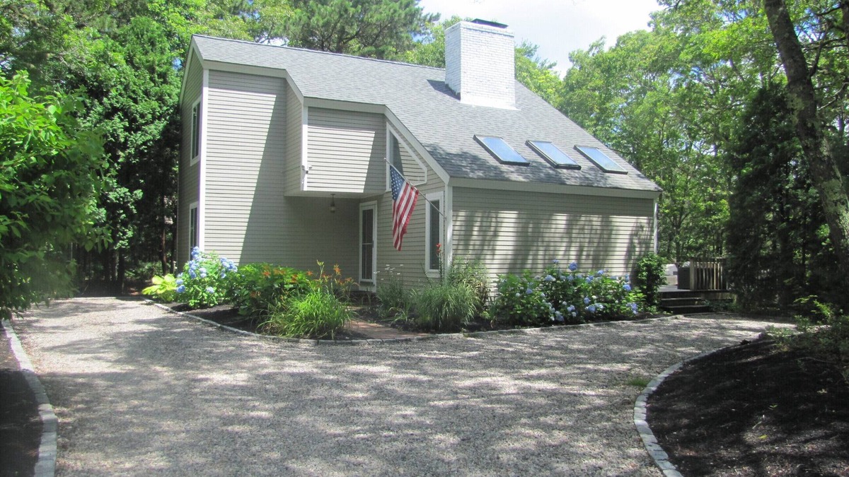 Sandalwood Village House | Great SUMMER WEEKS Available!