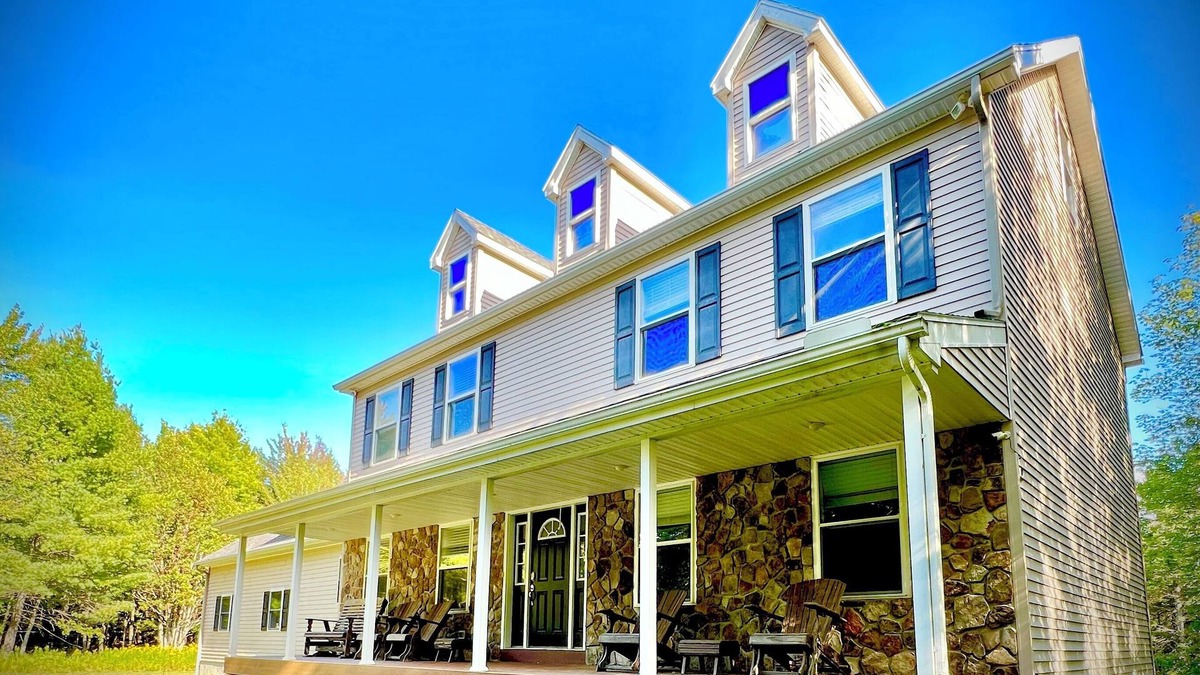 Lake Pleasant House | Great Vacation/Wedding Rental