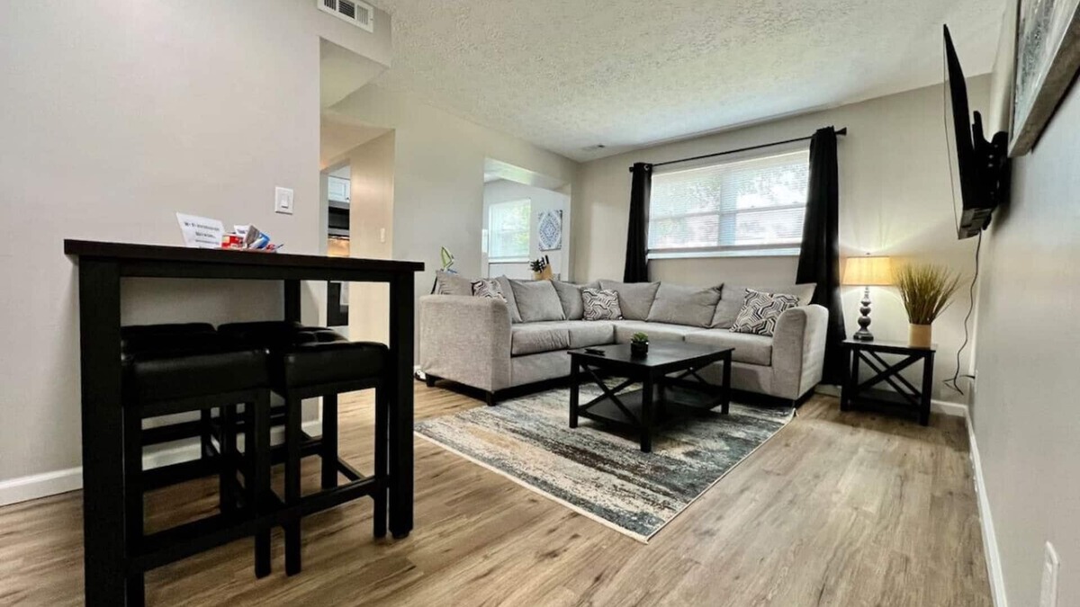 Middletown Apartment | Great Value New Middletown Apartment Free Laundry
