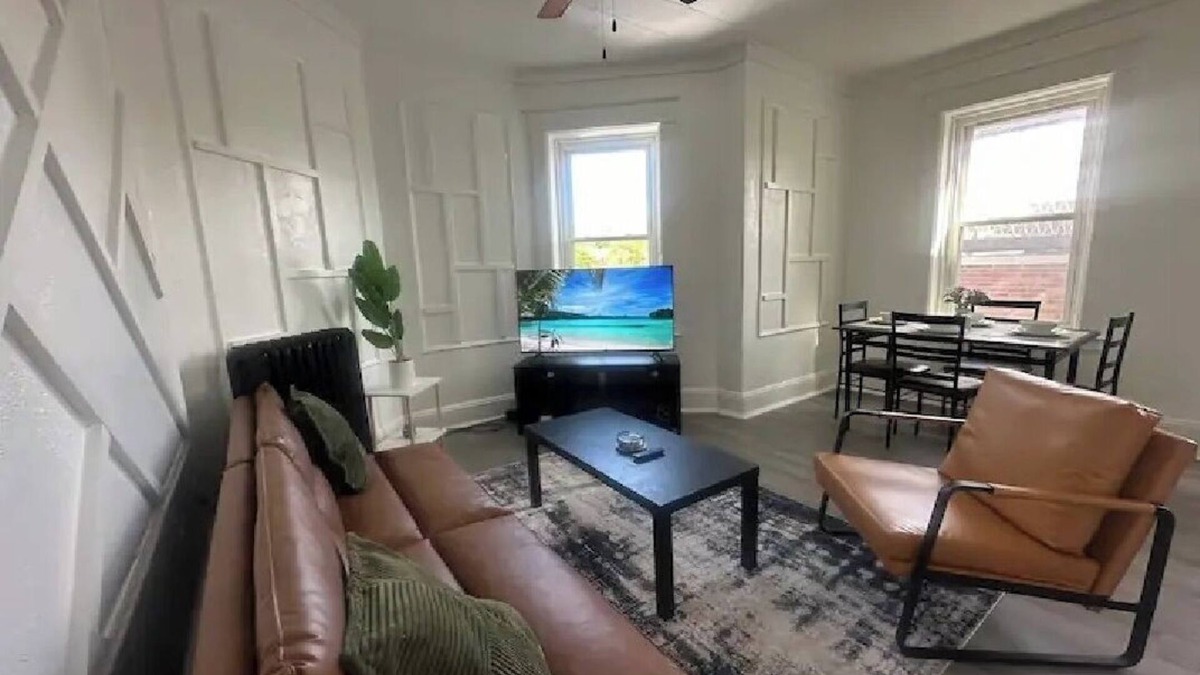 Seward Place Apartment | Great Value Unit in Union-A4