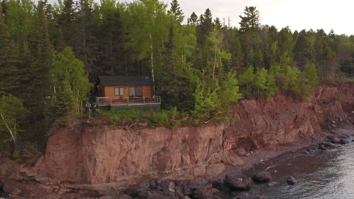 Two Harbors Cabin | Great view on Lake Superior