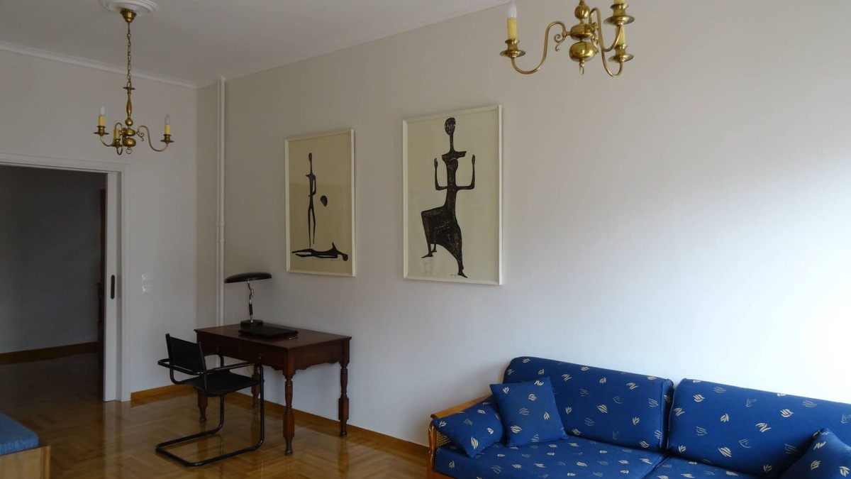 Neapoli Apartment | Greek family's house
