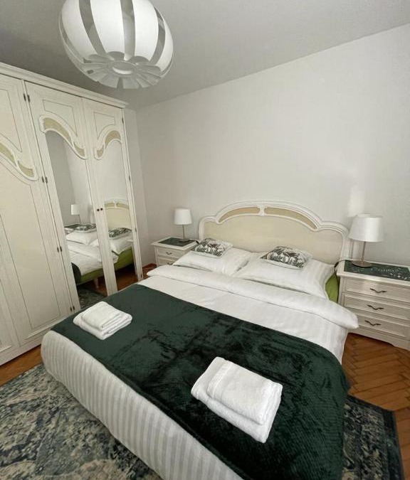 Kolo Apartment | Green Apartment