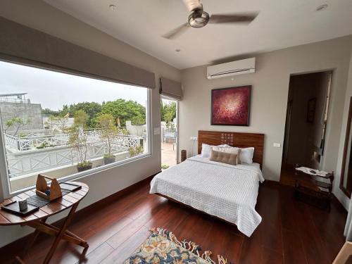 Panchkula Urban Estate House | Green Cottage Oriental