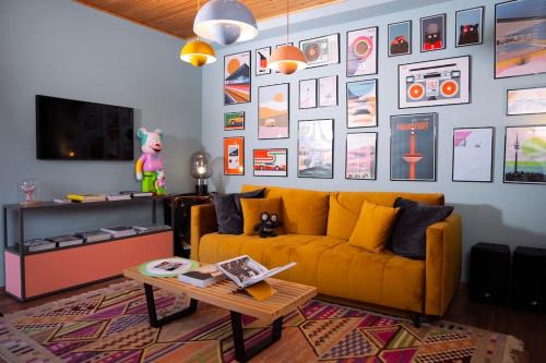 Weiperfelden House | Green Forest Bungalow