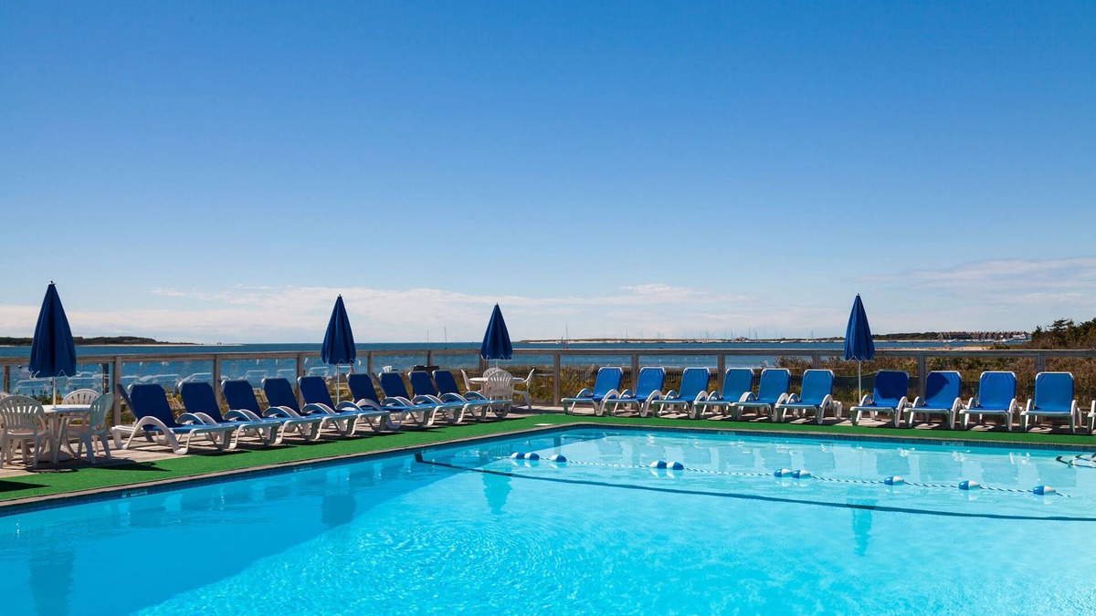 West Yarmouth Hotel | Green Harbor Resort