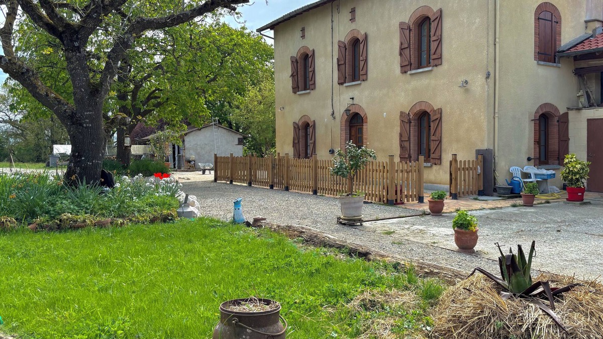 Le Fousseret Other | Green haven of peace