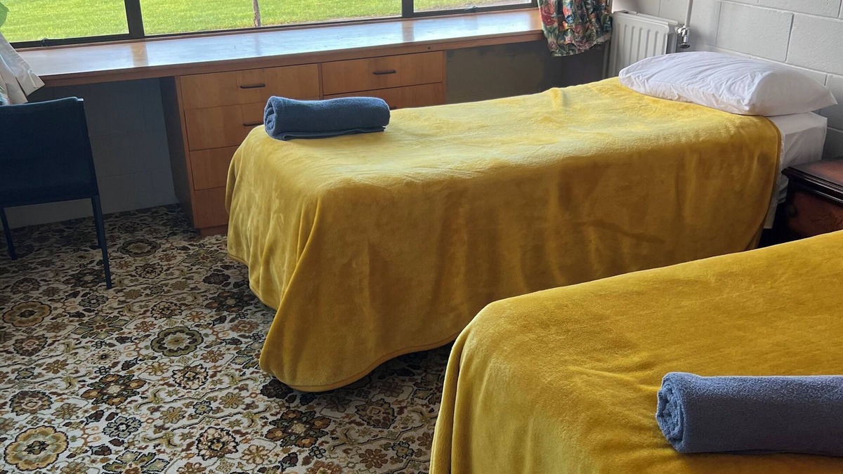 Temuka House | Green Hayes Estate Rentals- Magnolia House Room 3