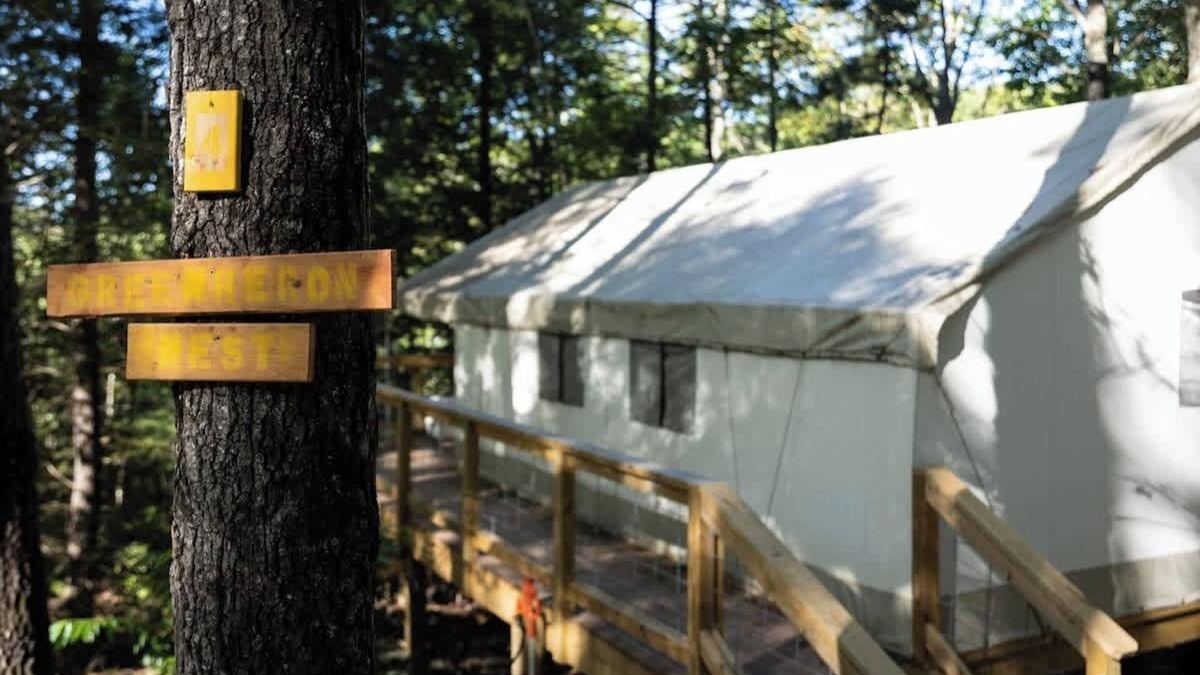 Primrose RV Rental | Green Heron’s Nest- Family Glamping Tent with AC