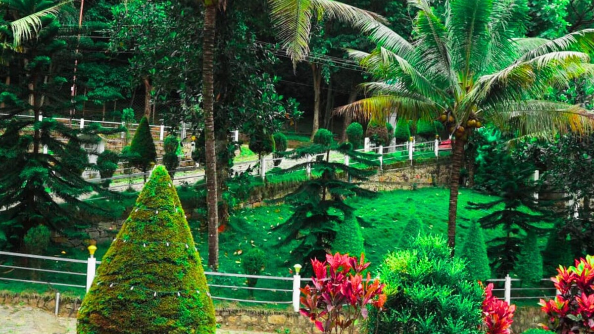 Maraiyur Hotel | Green Mount Residency