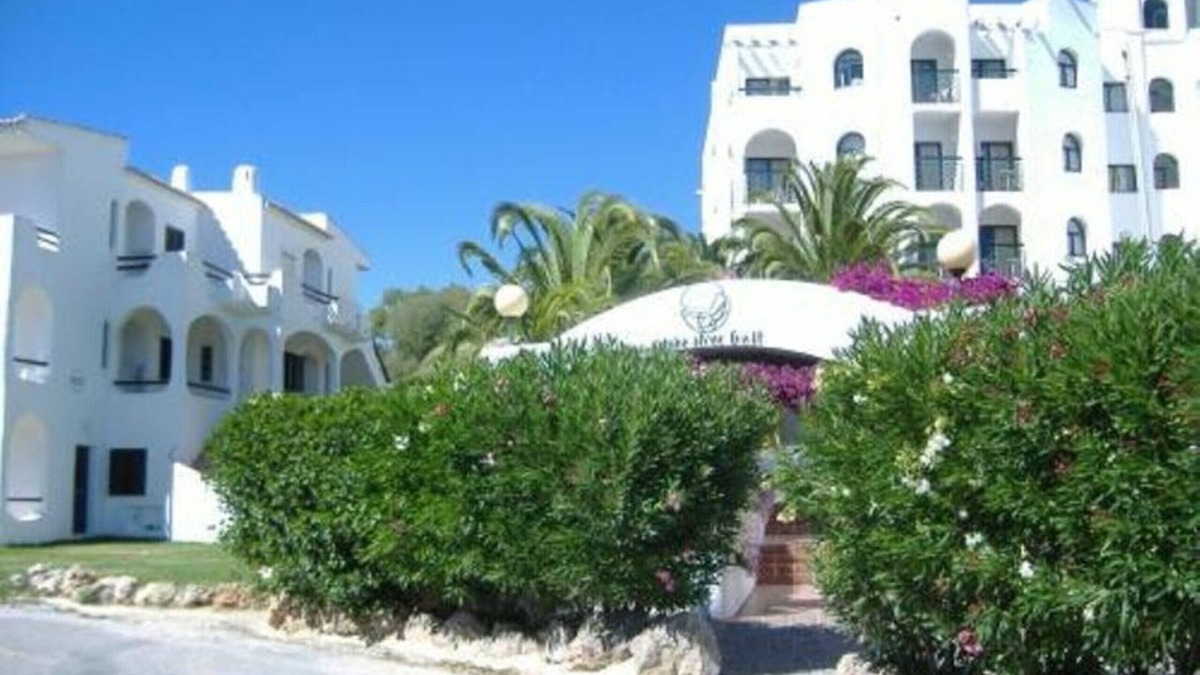 Montes de Alvor Apartment | Green Nice terrace Flat