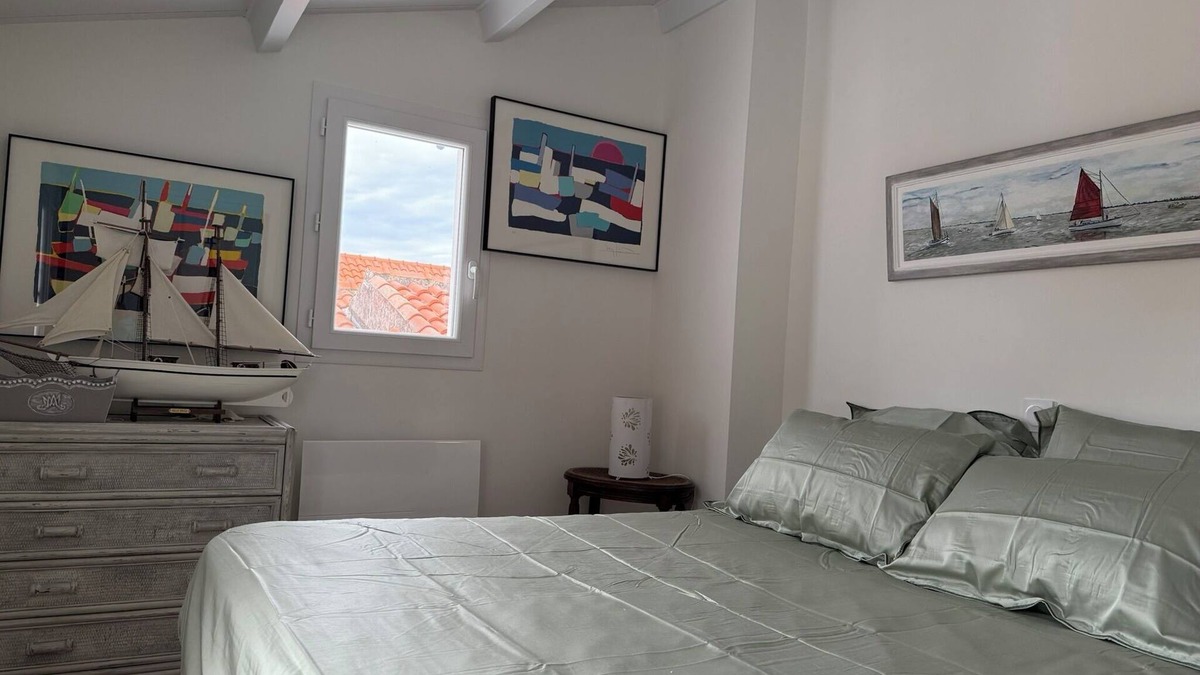 Barbatre House | Green sailing: a stopover with your feet in the water