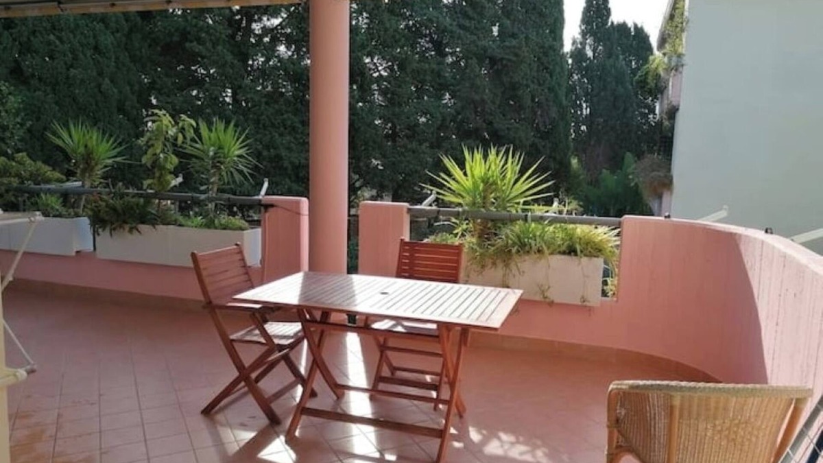 Zona XXXIII Acilia Sud Apartment | Green Terrace Between Rome and the Sea of Ostia