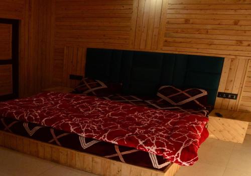 Khajjiar House | Green valley homestay
