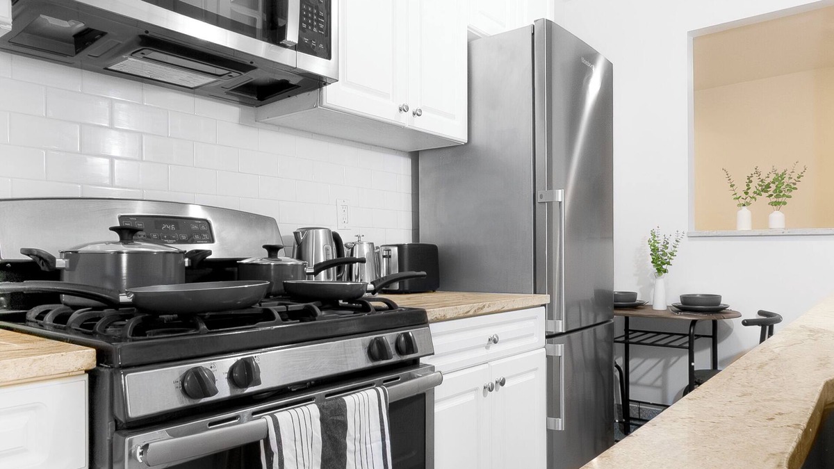 Brighton Beach Apartment | Green2 Haven by Brighton Beach