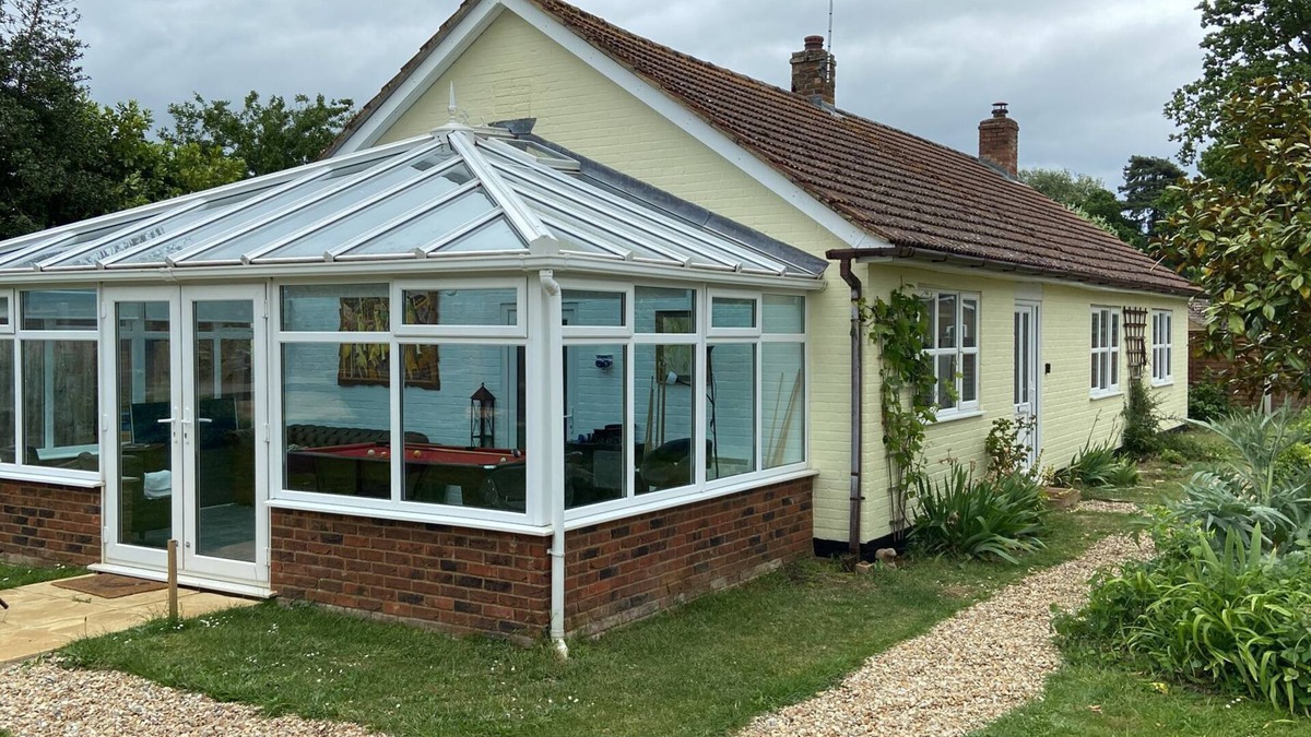 Shouldham House | Greengates of Shouldham -Detached bungalow near to woodland, park,local pub