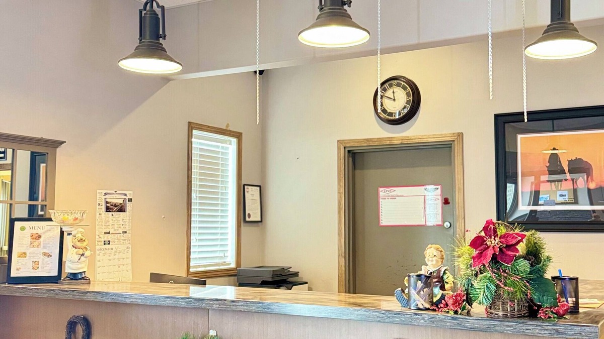Provost Hotel | Greenhead Motel & Restaurant