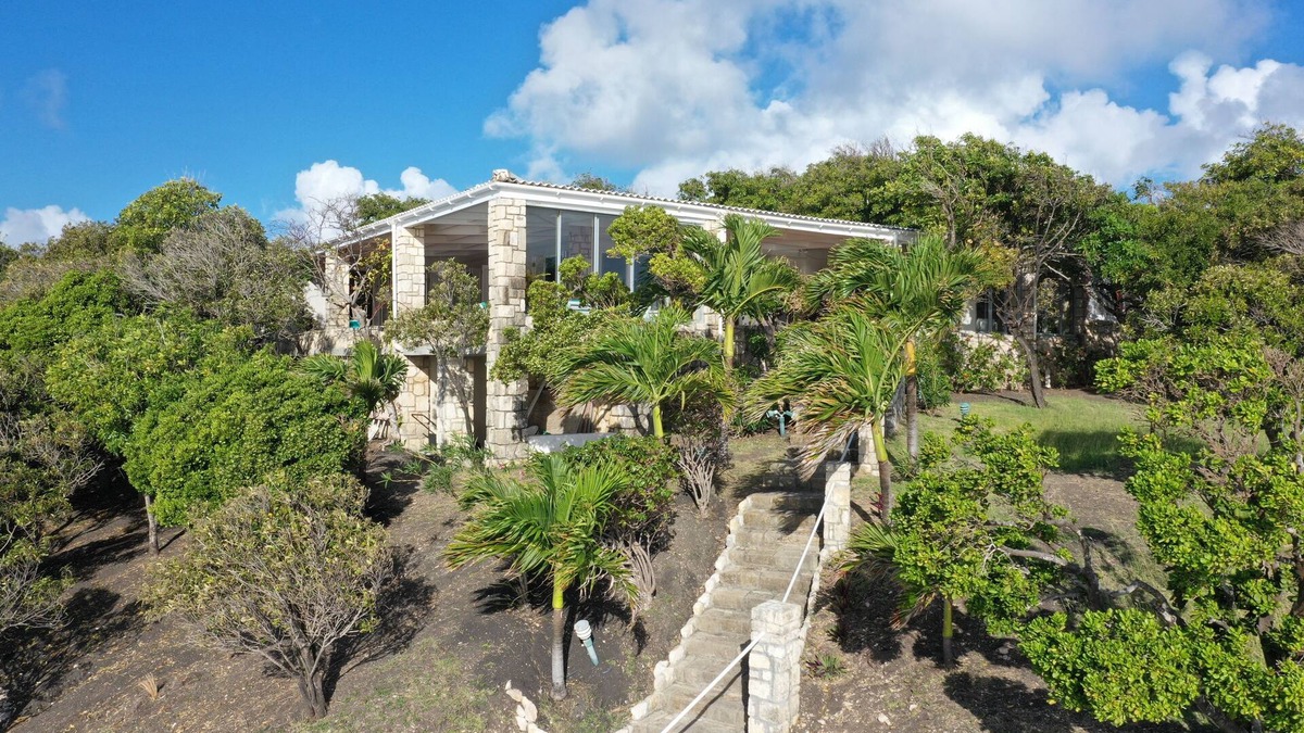 Willikies Villa | Greenheart Villa Antigua - Antigua Oceanfront Retreat