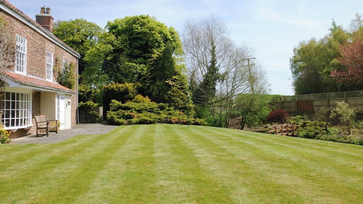Pocklington Cottage | Greenlands Farmhouse