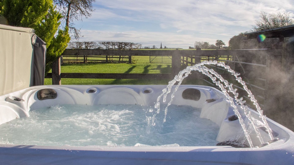 Towcester Other | Greens Norton House