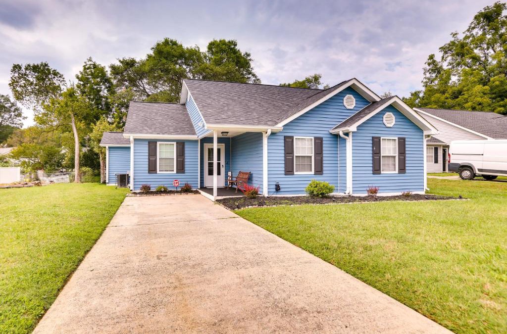 Greensboro House | Greensboro Vacation Rental with Patio, Yard!