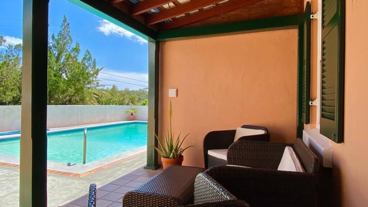 Warwick House | Greensleaves Guest House