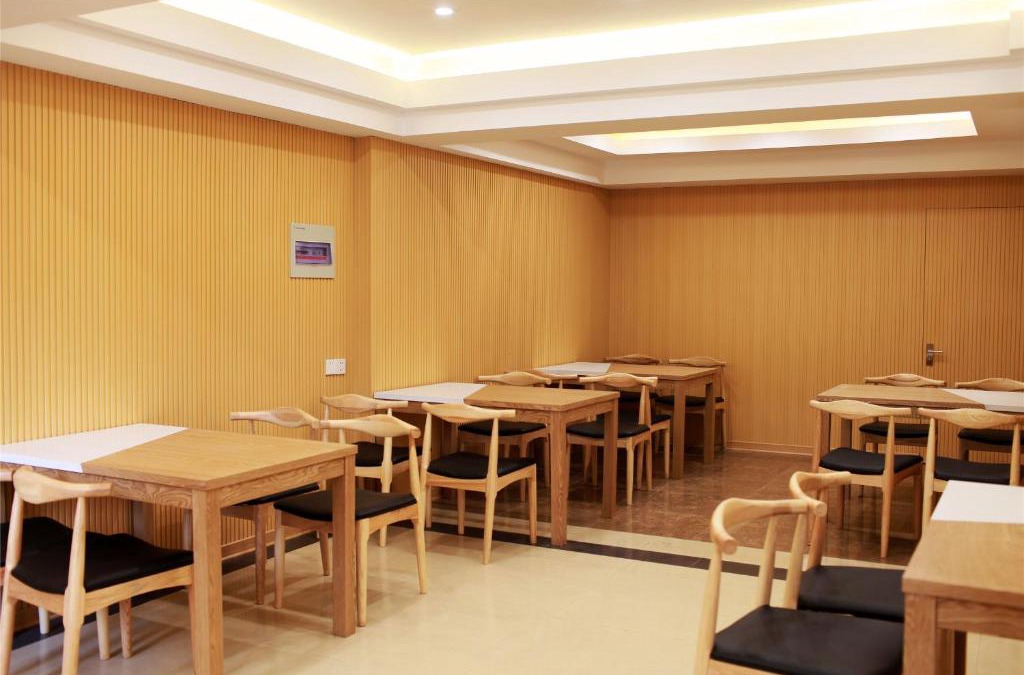 Nantong Hotel | GreenTree Alliance Jiangsu Nantong Rugao Jiuhua Town Government Hotel