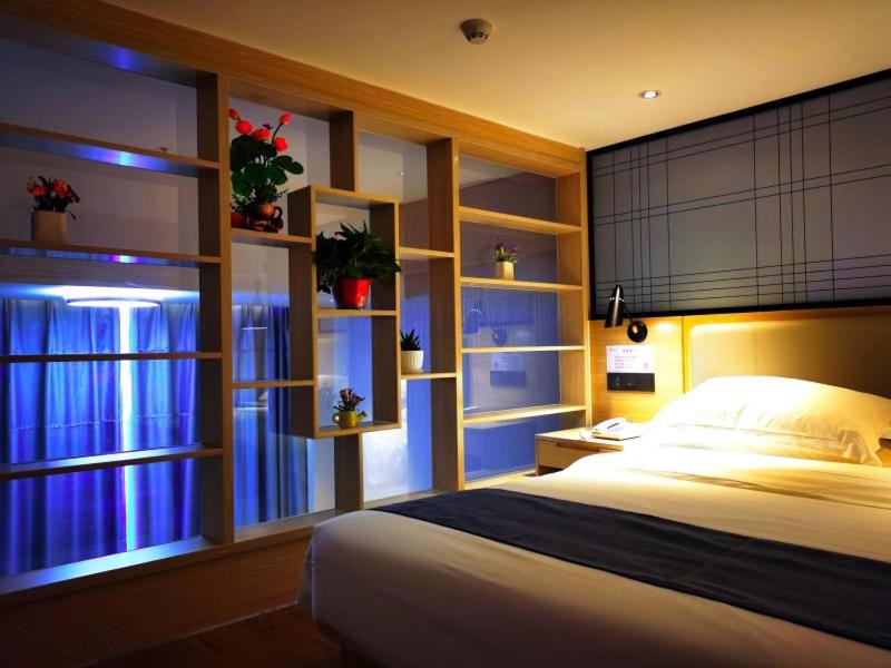 Changsha County Hotel | GreenTree Eastern Hunan Changsha Xingsha Luositang Subway Station