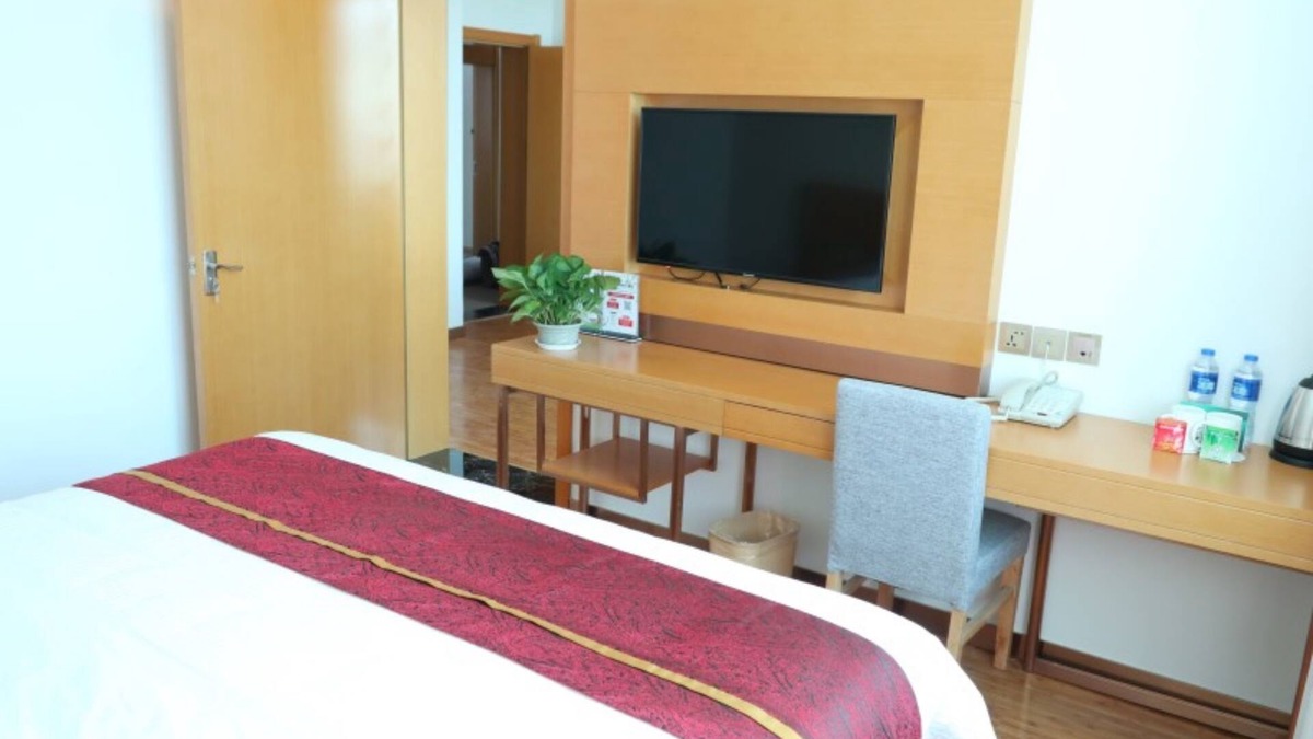 Huairou Hotel | GreenTree Inn Beijing Huairou District Beifang Town Xingfu Avenue Business Hotel