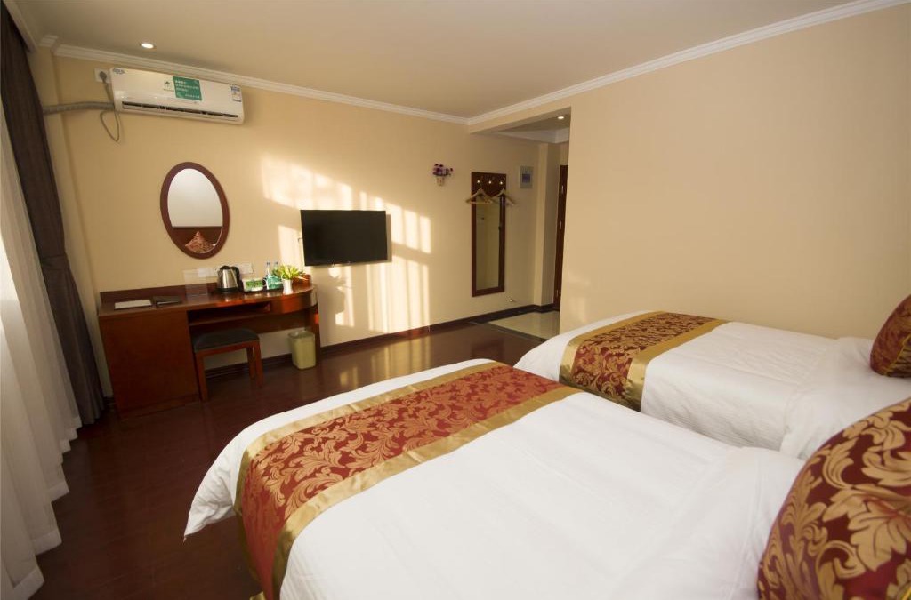 Dongtai Hotel | GreenTree Inn Jiangsu Yancheng Dongtai Jianggang Yingbin Road Gangcheng Avenue Business Hotel